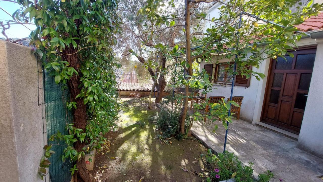 Apartman Kristina And Free Parking Mali Lošinj Exterior foto