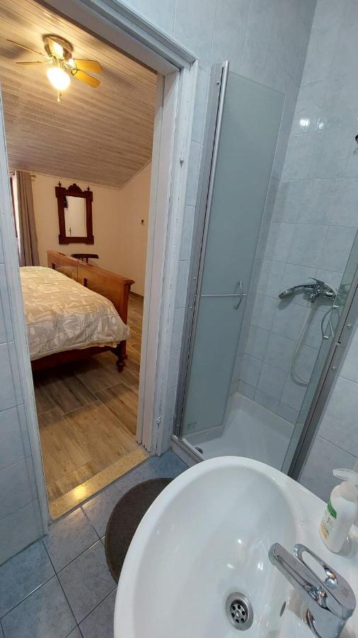 Apartman Kristina And Free Parking Mali Lošinj Exterior foto